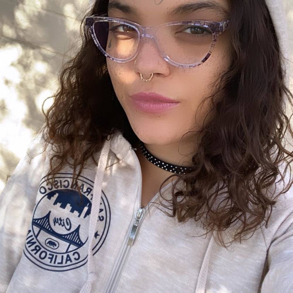 Meet your Posher, Lily